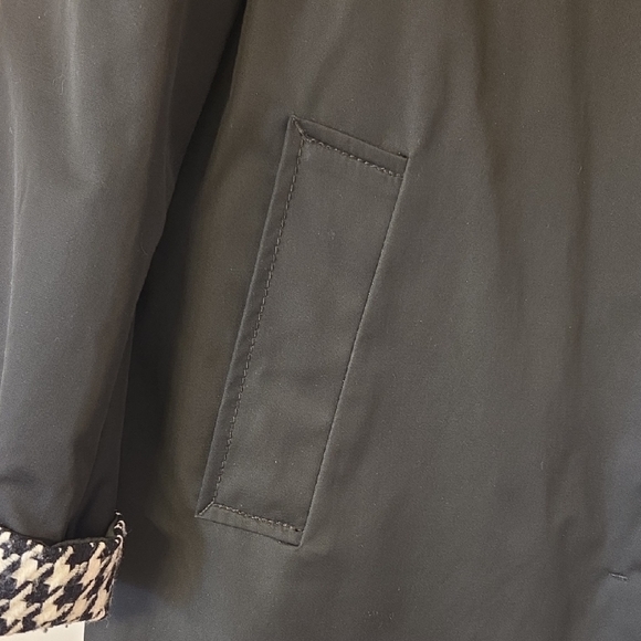 Jones New York Black and White Houndstooth Trench Coat REVERSABLE - Picture 2 of 8